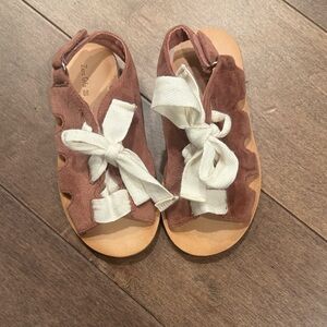 Zara Kids Tan Sandals with Cream Bow